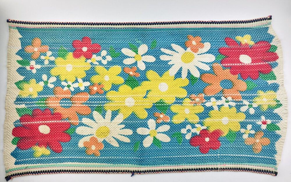 Vintage 70's Flower Power Groovy Rag Throw Rug 44"x24" Granny Core Wall Art Blue